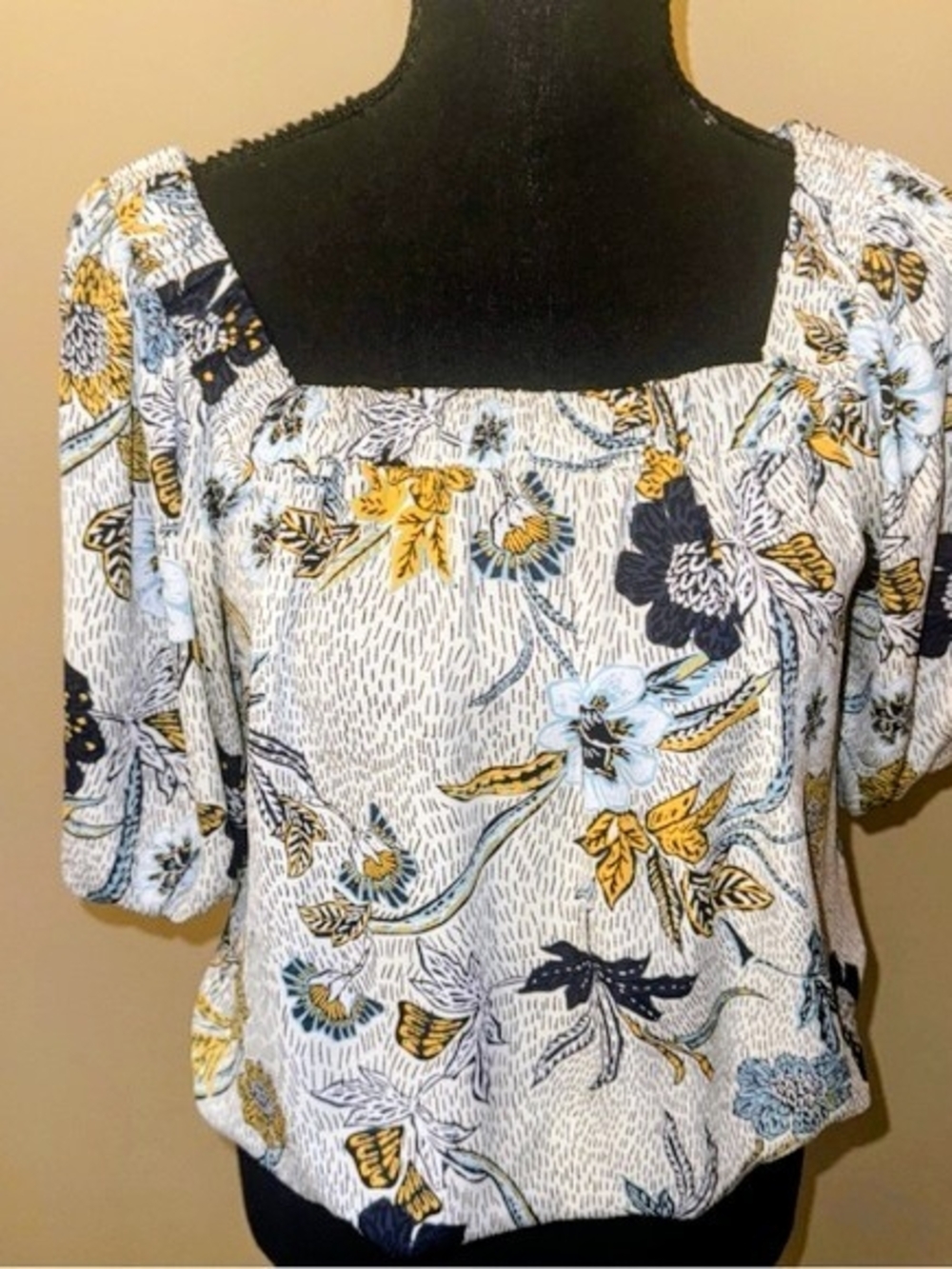 Evereve Floral Square-Neck Puff Sleeve Blouse with Mustard and Navy